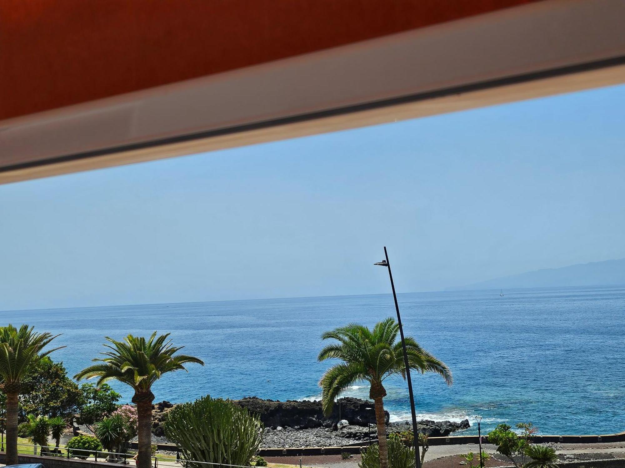Aimee Maritima Puerto Santiago *